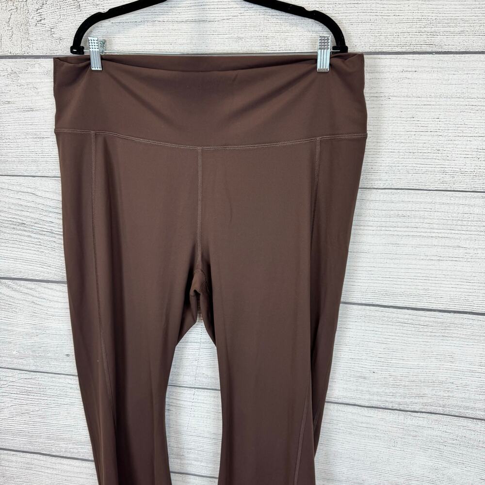Fabletics Plus Size Active Brown Oasis High Waist… - image 2
